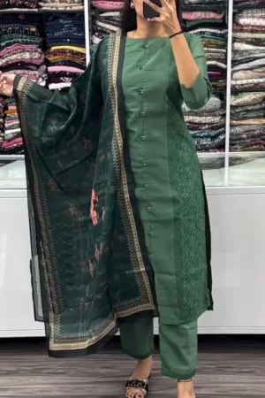 Women Green Colour Cotton Blend Kurta Palazzo Set with Duppatta