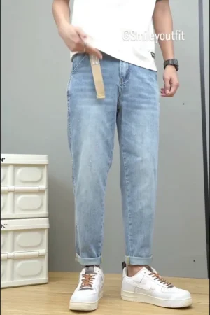 Men’s Light Blue Slim-Fit Casual Denim Jeans
