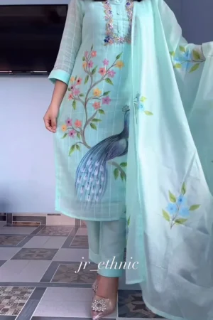 Women Cotton Rayon Kurta Pant Dupatta Set