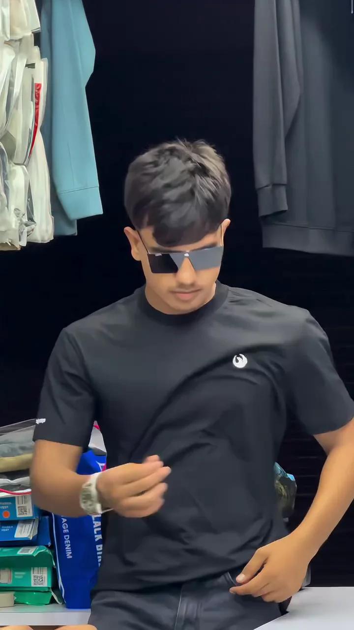 Men’s Short-Sleeved Crew Neck T-Shirt Plus Size - Image 3