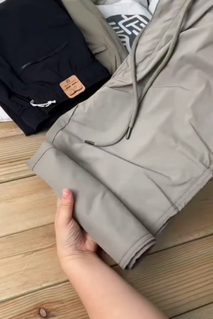 Men Relaxed Fit Jogger Pants with Insert Pockets ✨