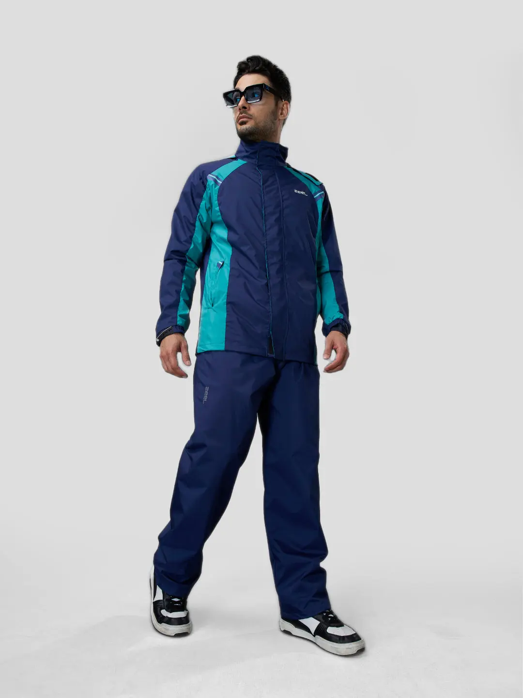 GO HIKE BLUE & GREEN RAINSUIT - Image 3