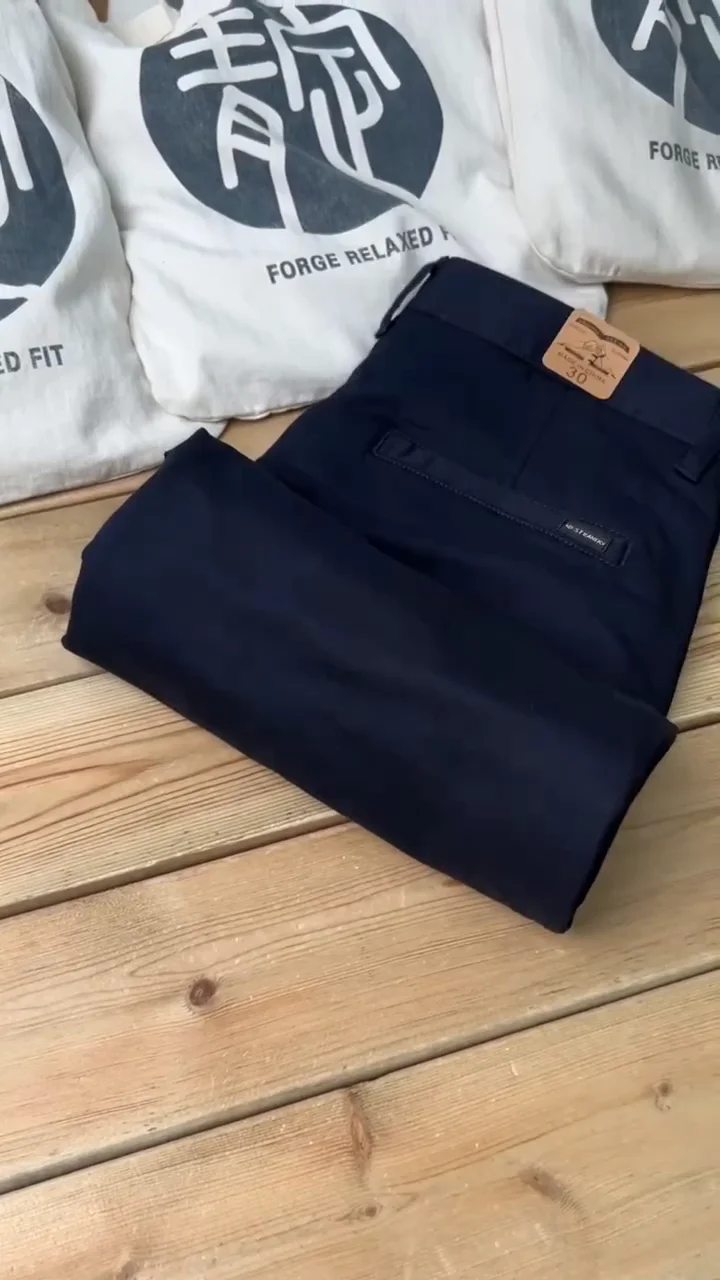 Men’s Navy Blue Slim-Fit Stretch Chino Pants ★