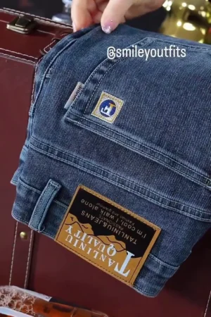 Men’s Blue Slim-Fit Casual Denim Jeans ★