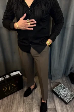 Men’s Contemporary Slim-Fit Shirt ★