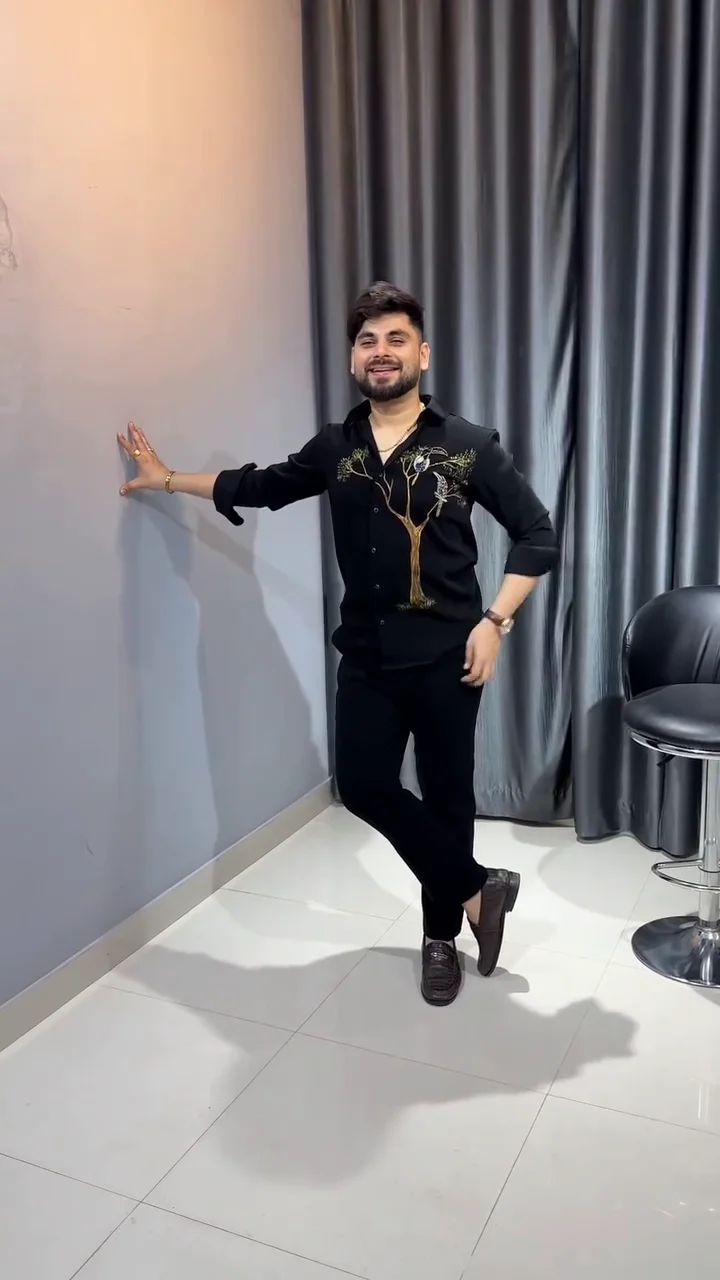Men’s Classic Fit Designer Shirt ★ - Image 2
